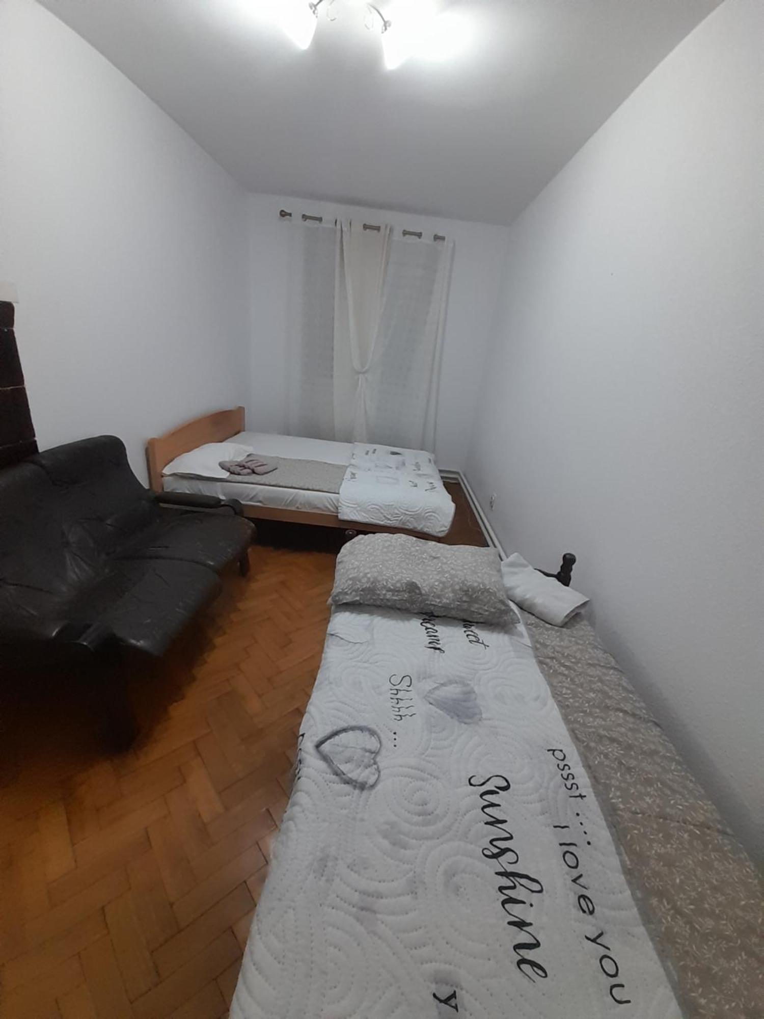 Appartamento Apartman Masha Belgrado Esterno foto